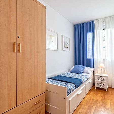 Calido Apartamento Con Piscina En Barcelona Ripollet Buitenkant foto